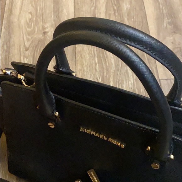 Medium Selma - Picture 2 of 8